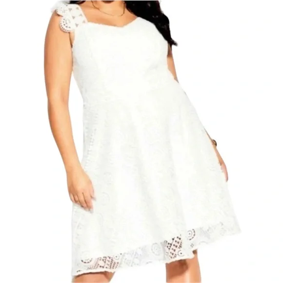 Plus Size Dress Dainty Lace in Ivory, Size 20/L | City Chic